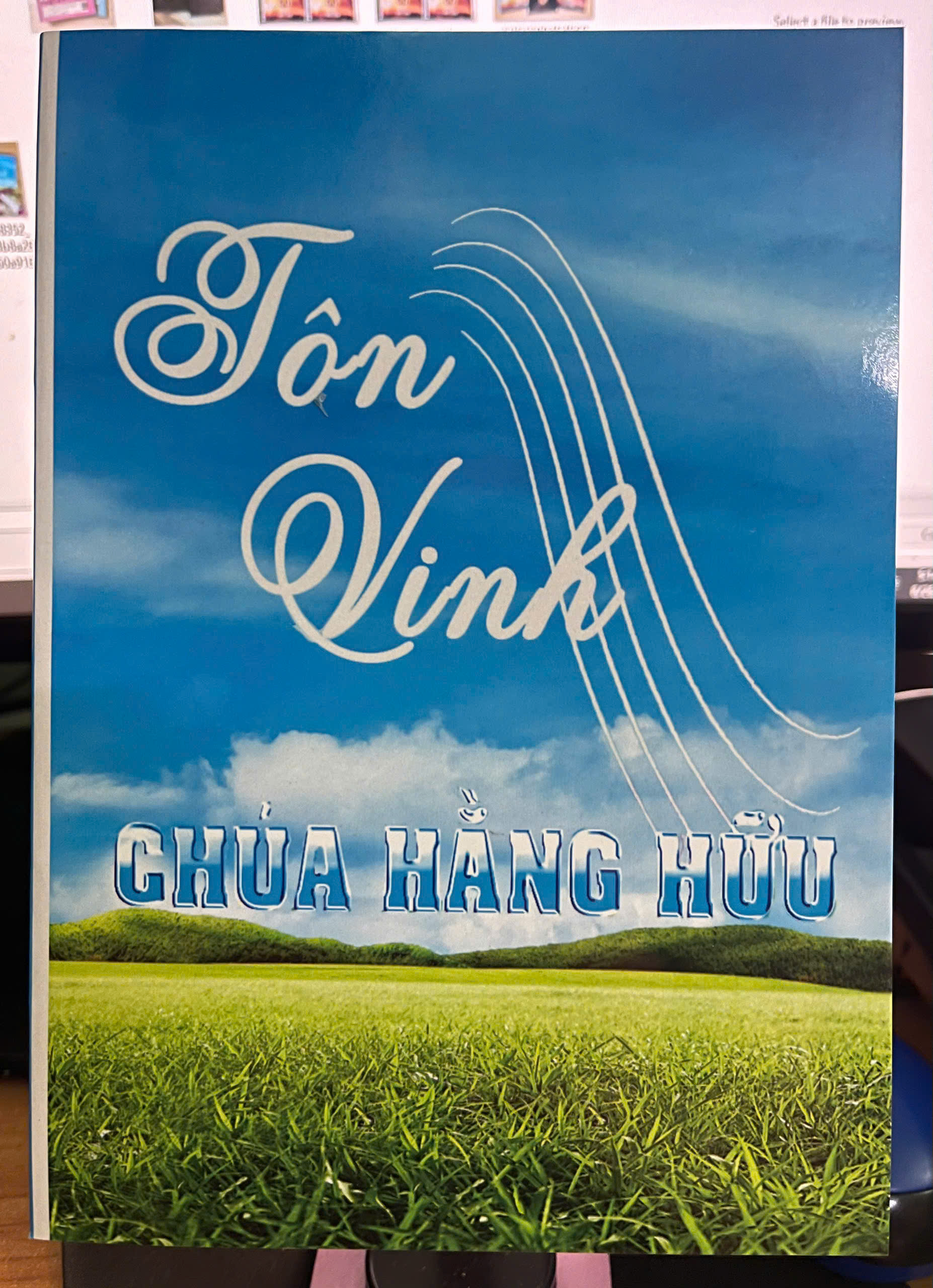 Tôn Vinh Chúa Hằng Hữu (bìa mềm)