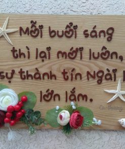 Alternative view of CÂU GỐC GỖ CẮT LAZER ĐÍNH HOA VẢI