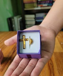 THẬP TỰ GIÁ CÀI ÁO