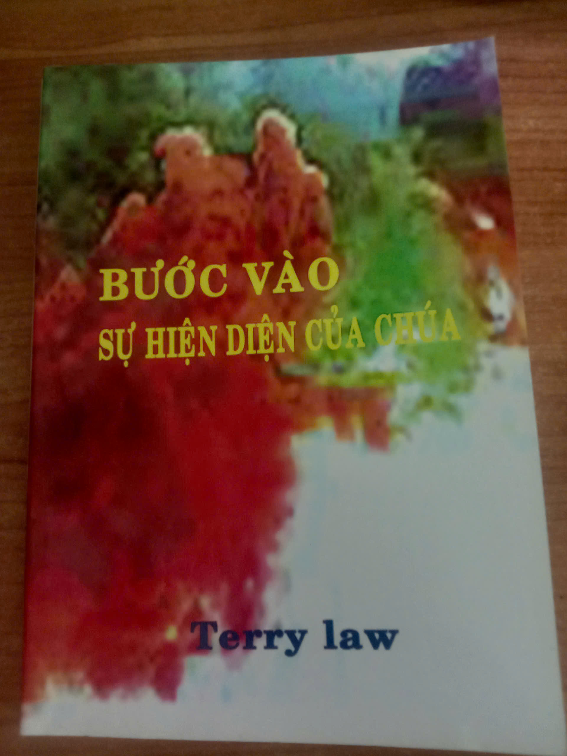 BƯỚC VÀO SỰ HIỆN DIỆN CỦA CHÚA